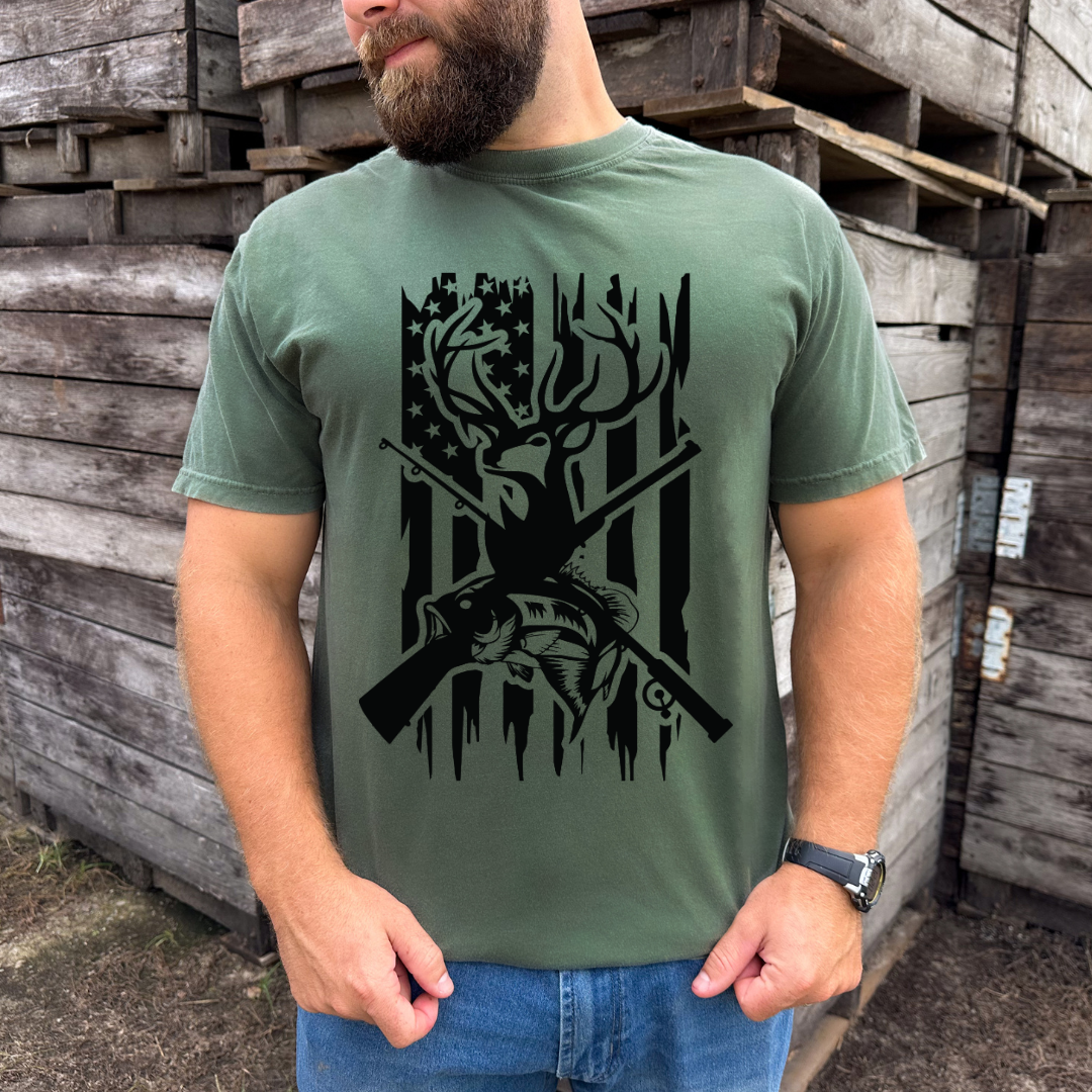 Men’s hunting/ fishing/ patriotic tee