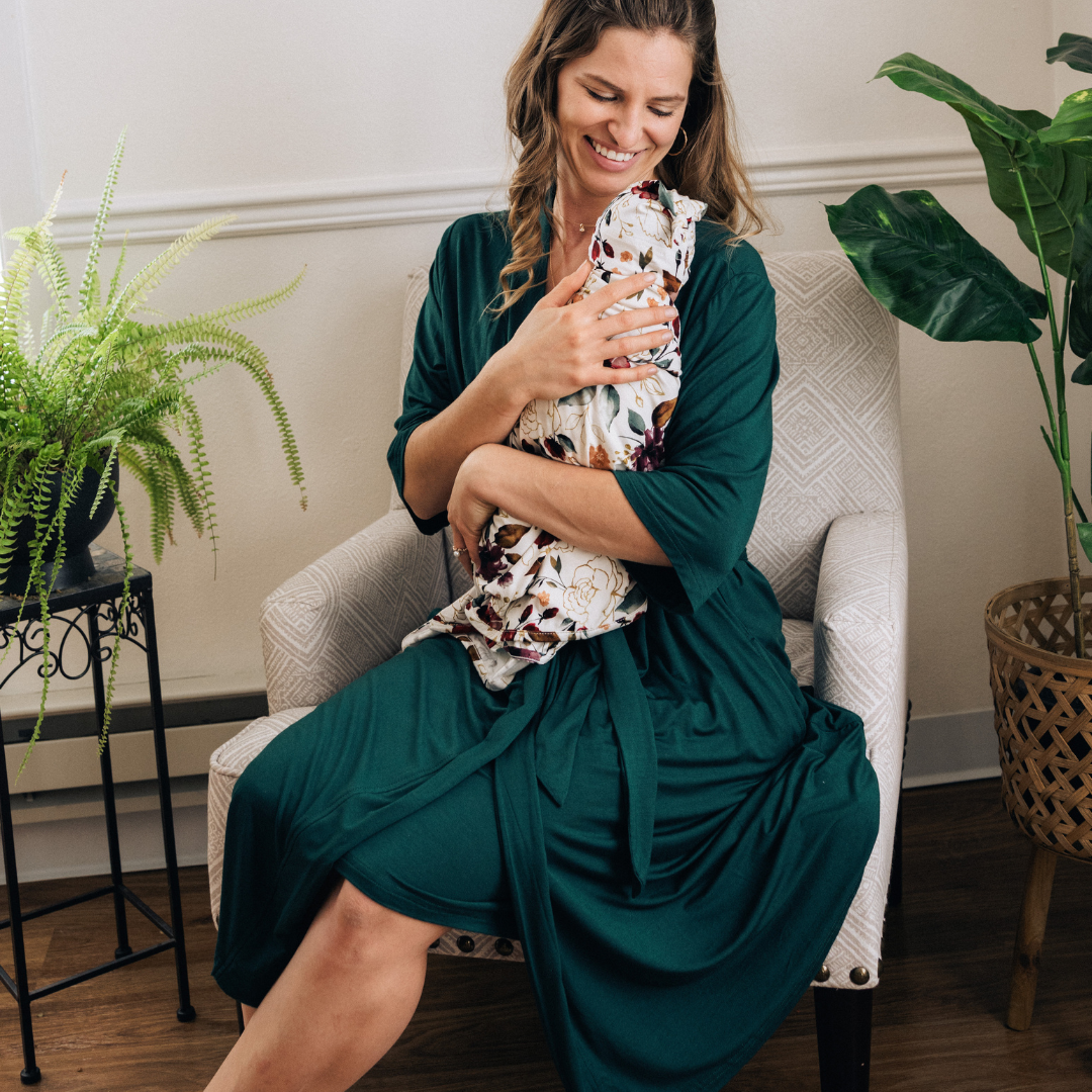 Emerald Green Maternity Delivery Gown & Red Rose Swaddle