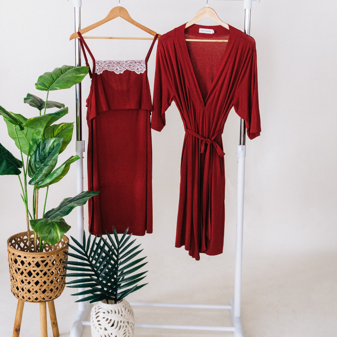 Brick Red Maternity Delivery Gown & Leafy Vine Swaddle